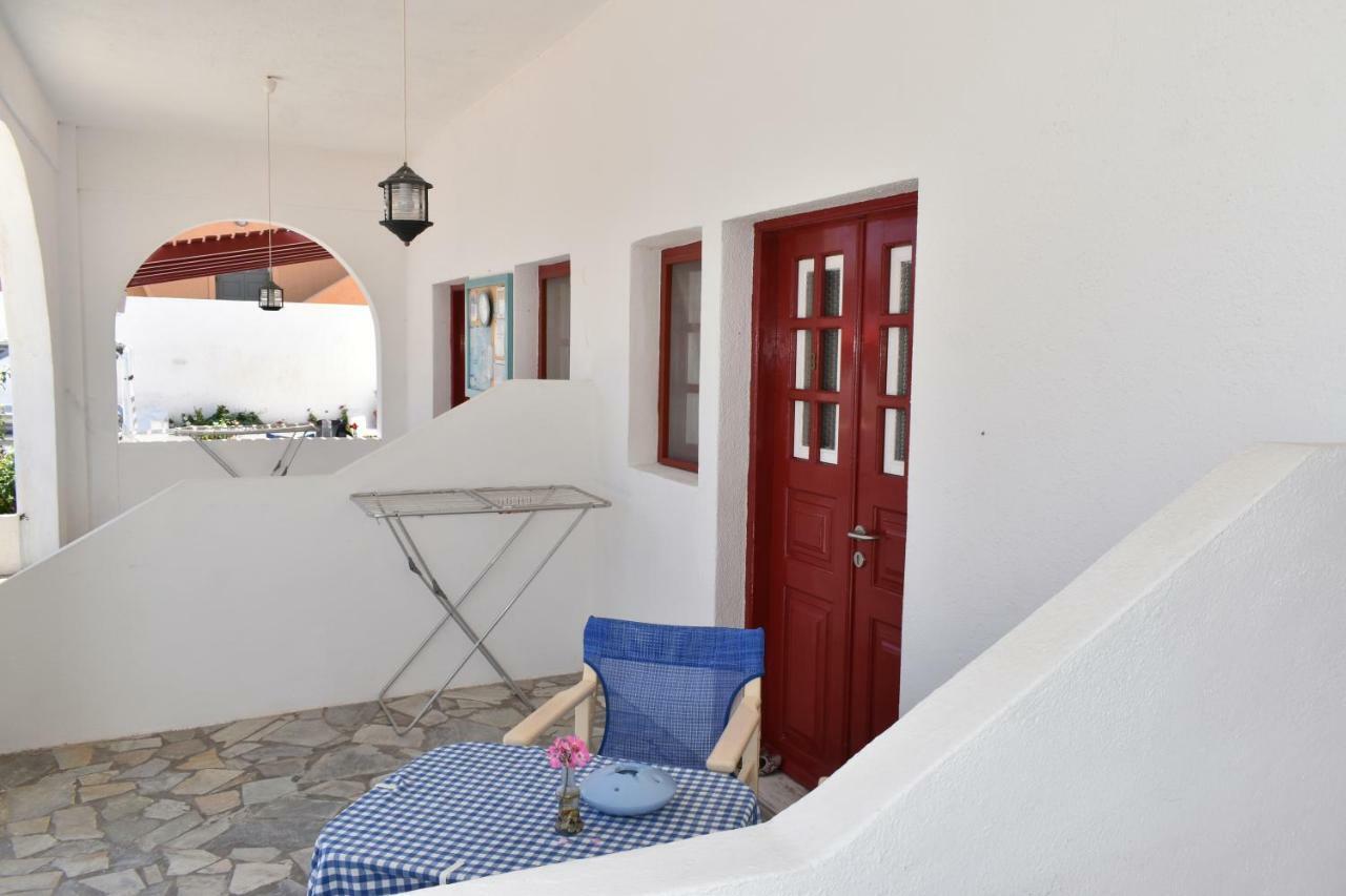 Ostria Beach Studios Perissa  Exterior photo